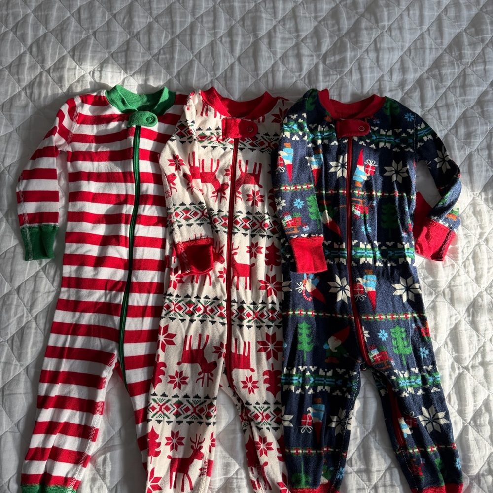 Hanna Andersson Bundle of Festive PJs